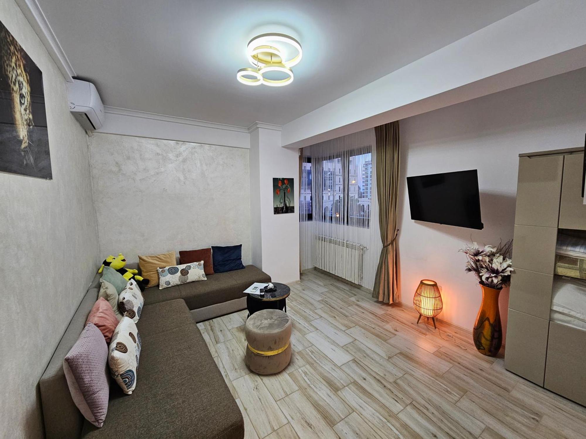 Andrew'S Apartment Central Mamaia Exterior foto